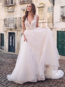 Maggie Sottero “Teona” Wedding Dress