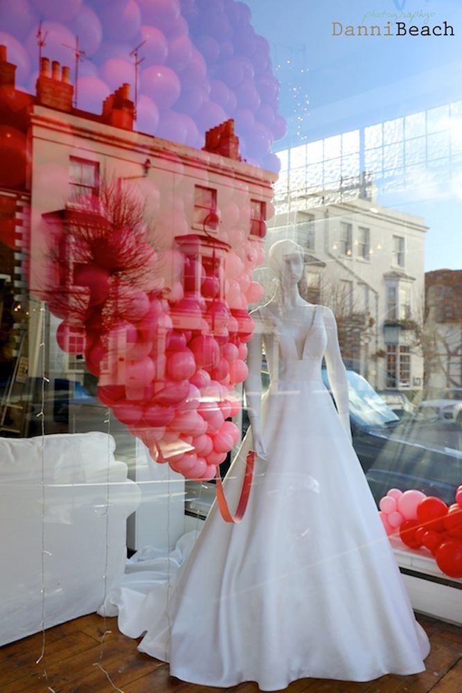 #thewindowat62 #loveisintheair valentines window display